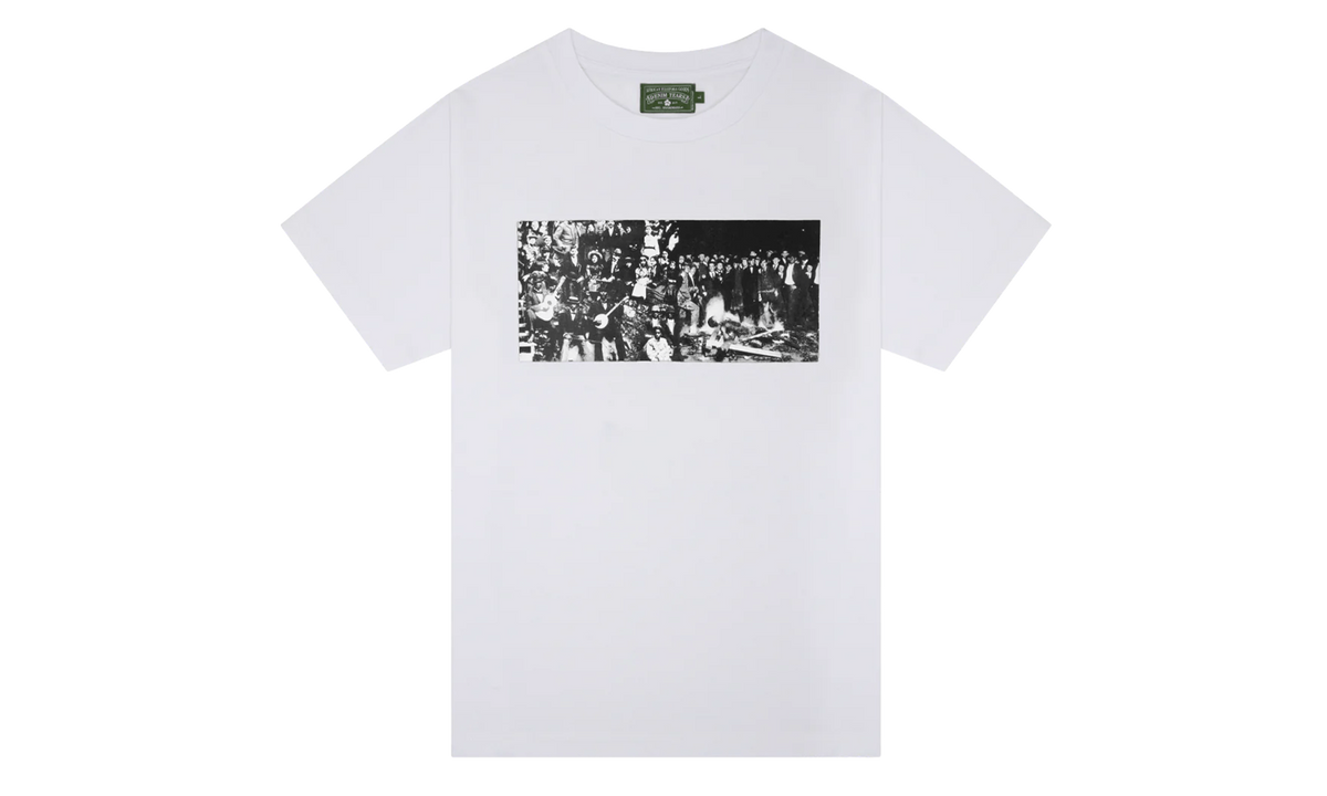 Entertainment Short Sleeve Tee "White" DT365
