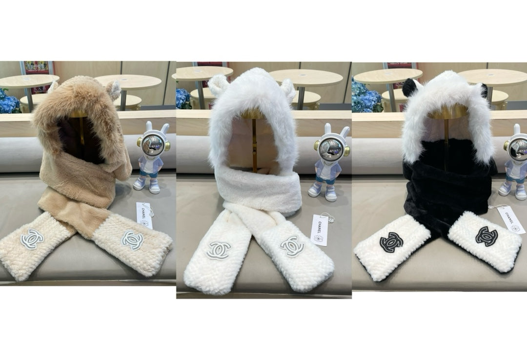 CHANEL BALACLAVA HAT IN BLACK MIX WHITE FLEECE 422216