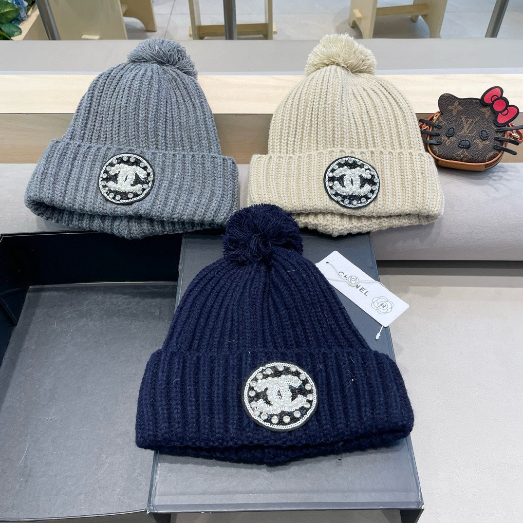 CHANEL KNIT BEANIE HAT IN NAVY BLUE WOOL 430241