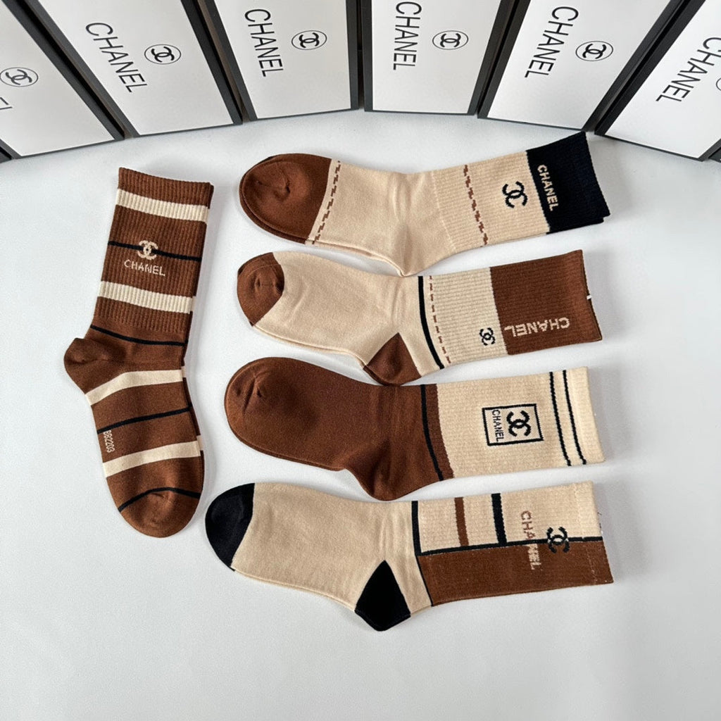 CHANEL CREW SOCKS 417461 ( 1 BOX )