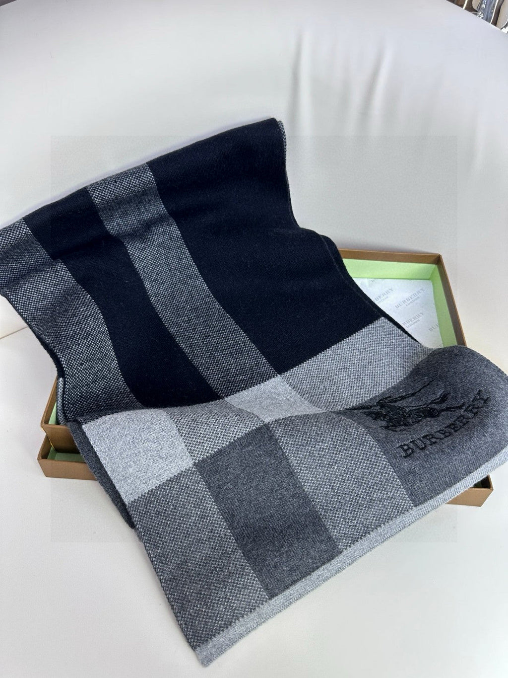 BBR SCARF 180 CM IN CASHMERE 729041